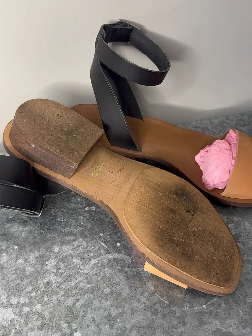 Madewell Leather Black and tan Ankle Strap Sandal size 8